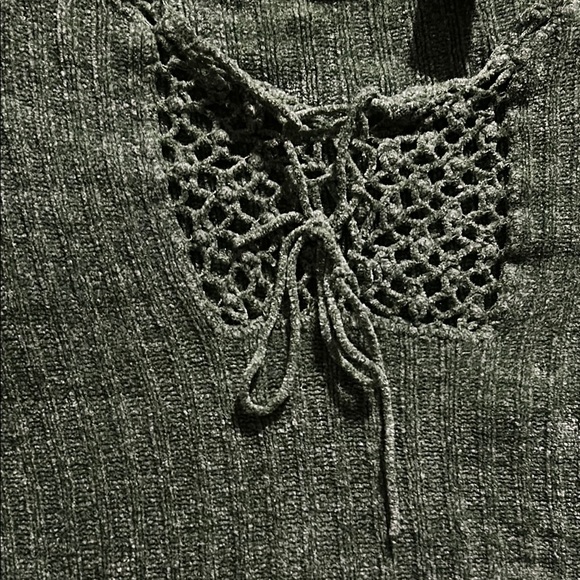 Arizona Jean Company Green Crew Neck Sweater - Picture 3 of 7